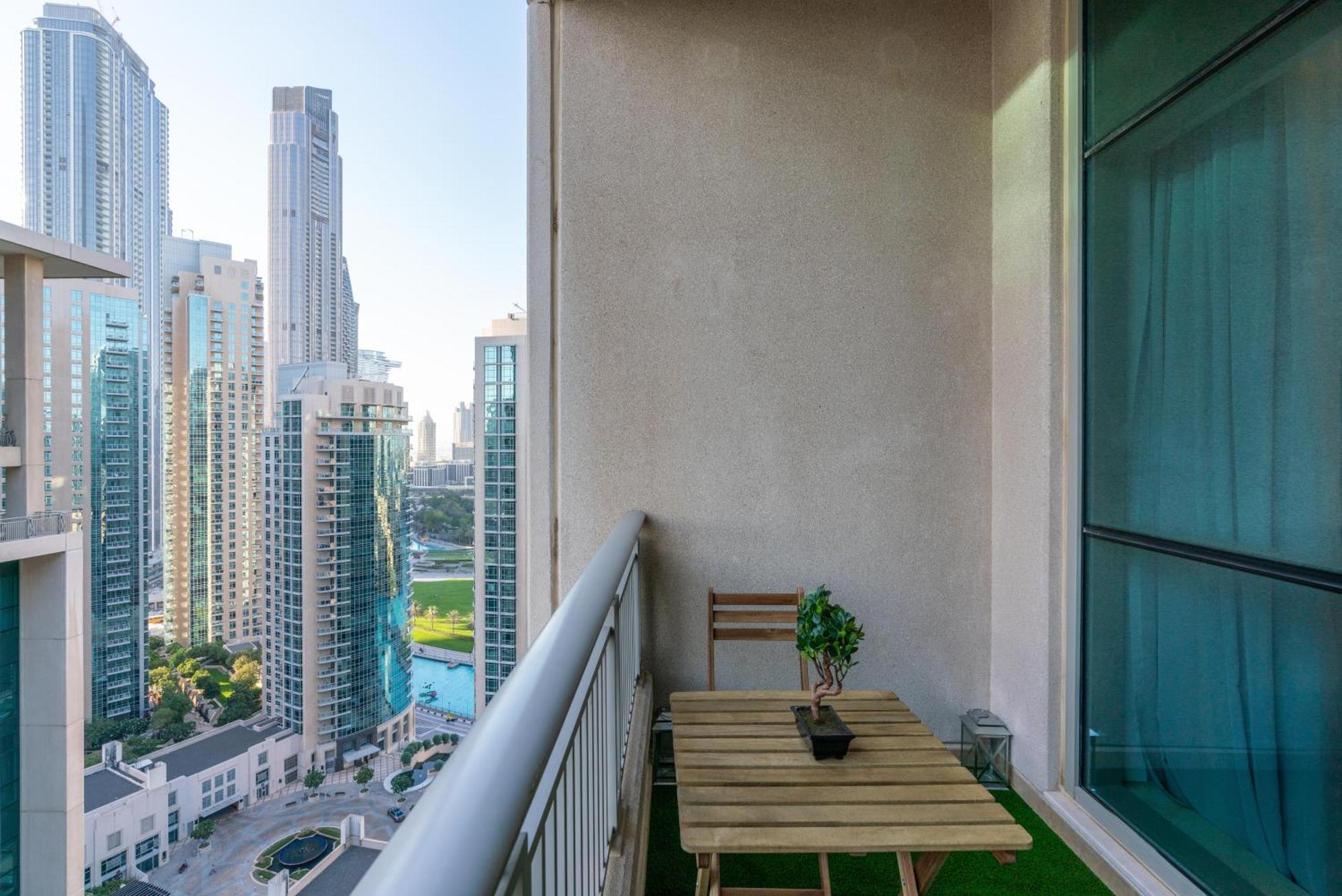 Ultimate At Downtown With Stunning Burj Khalifa View Dubai