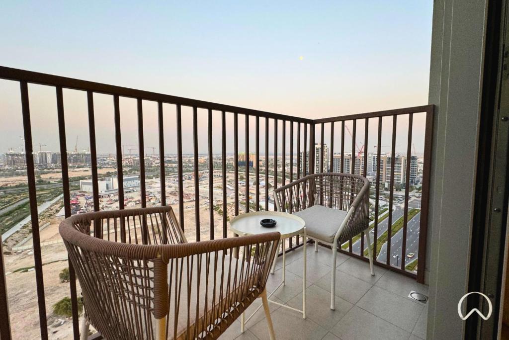 Oraya - Apt. With Skyline And Garden View Along With Apartment