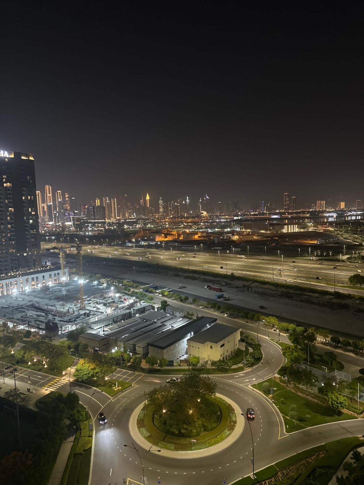 One Park Avenue View 3 Bedrooms Hoilday Near Mall Dubai