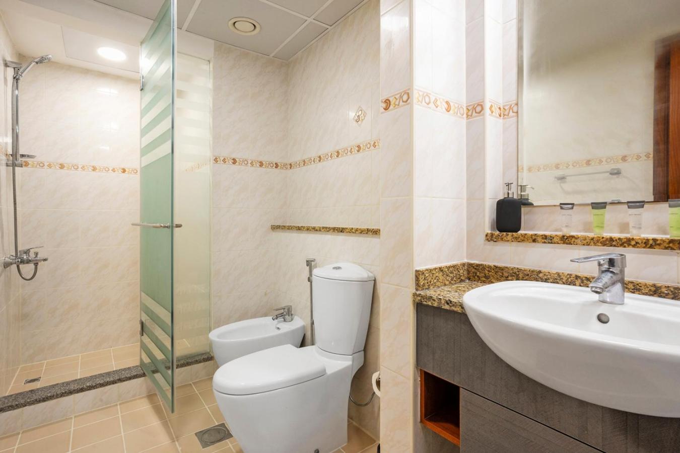 Stonetree - Cozy 1 Bedroom - Near Metro Apartment