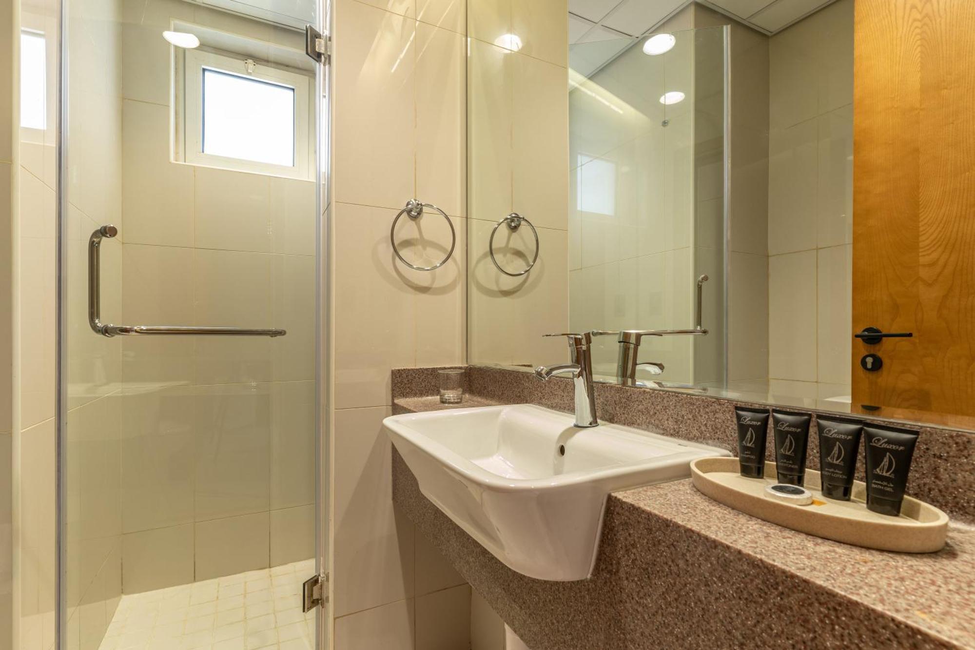 Nad Al Sheba 3 - 5br - Allsopp&allsopp Villa Dubai