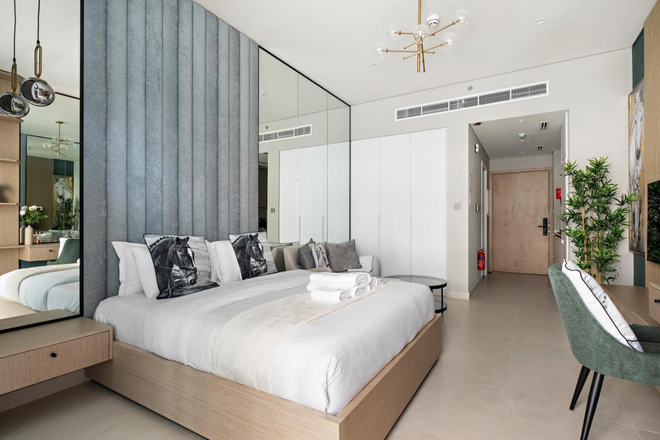 Stonetree - Modern - Brand New Dubai