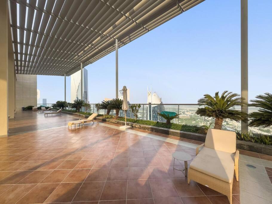 Apartment First Class 1br Sophisticated Duplex Living *