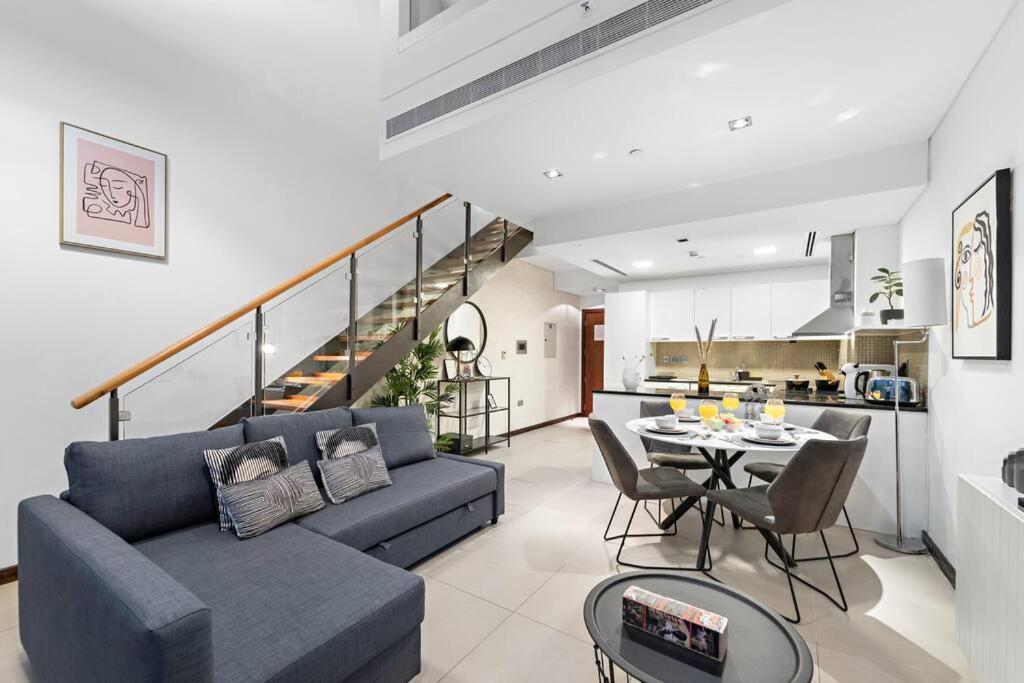Apartment First Class 1br Sophisticated Duplex Living
