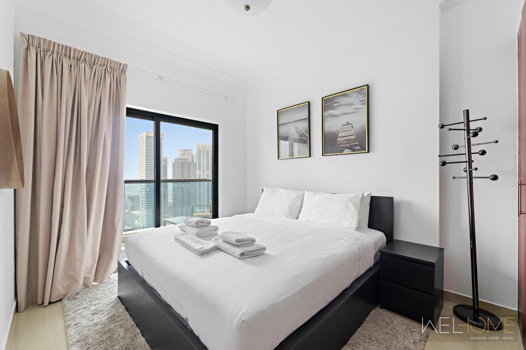Welhome - Stunning High-rise With Canal View Near Marinamall Apartment *