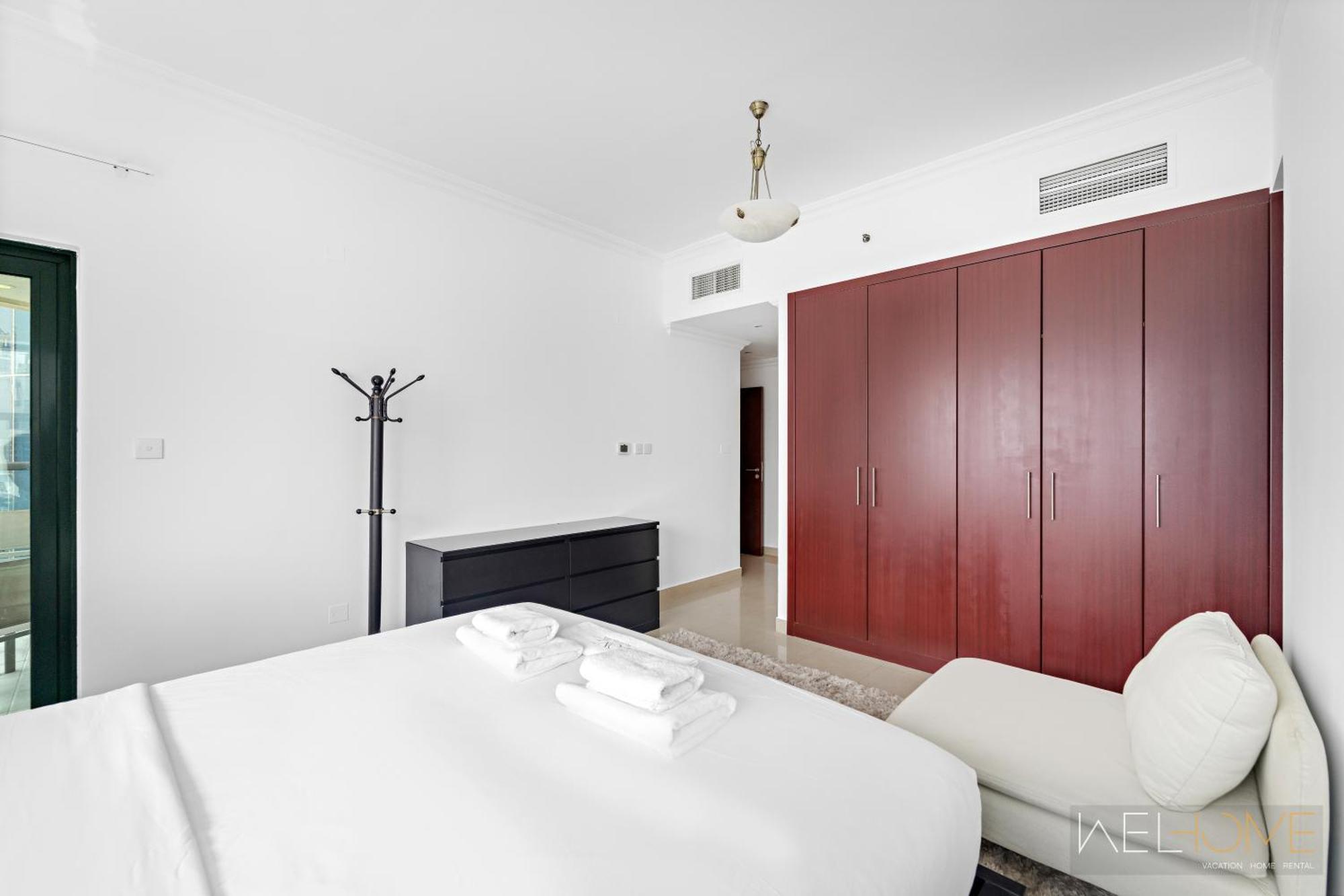 Welhome - Stunning High-rise With Canal View Near Marinamall Apartment *