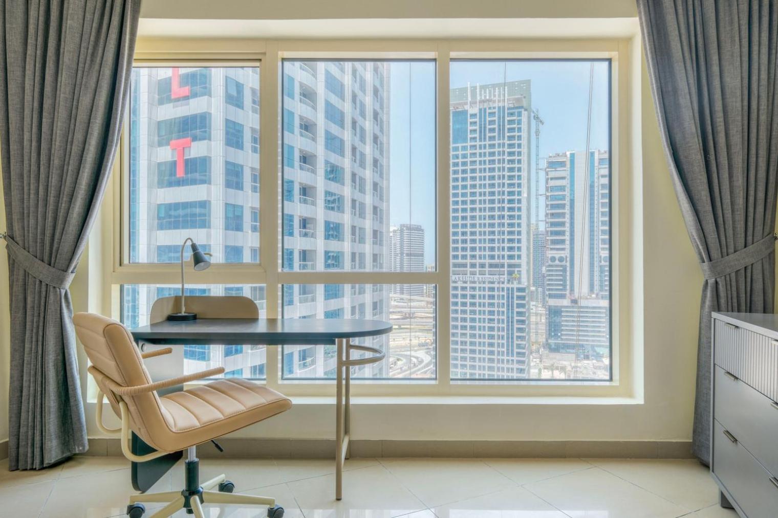 Blueground Jlt View Fully Furnished Dxb-1499 *