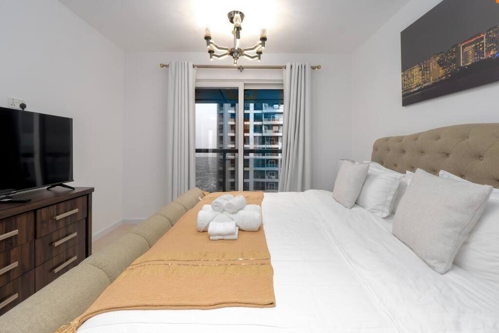 Sky High Lux 2 Bdr Marina * Dubai