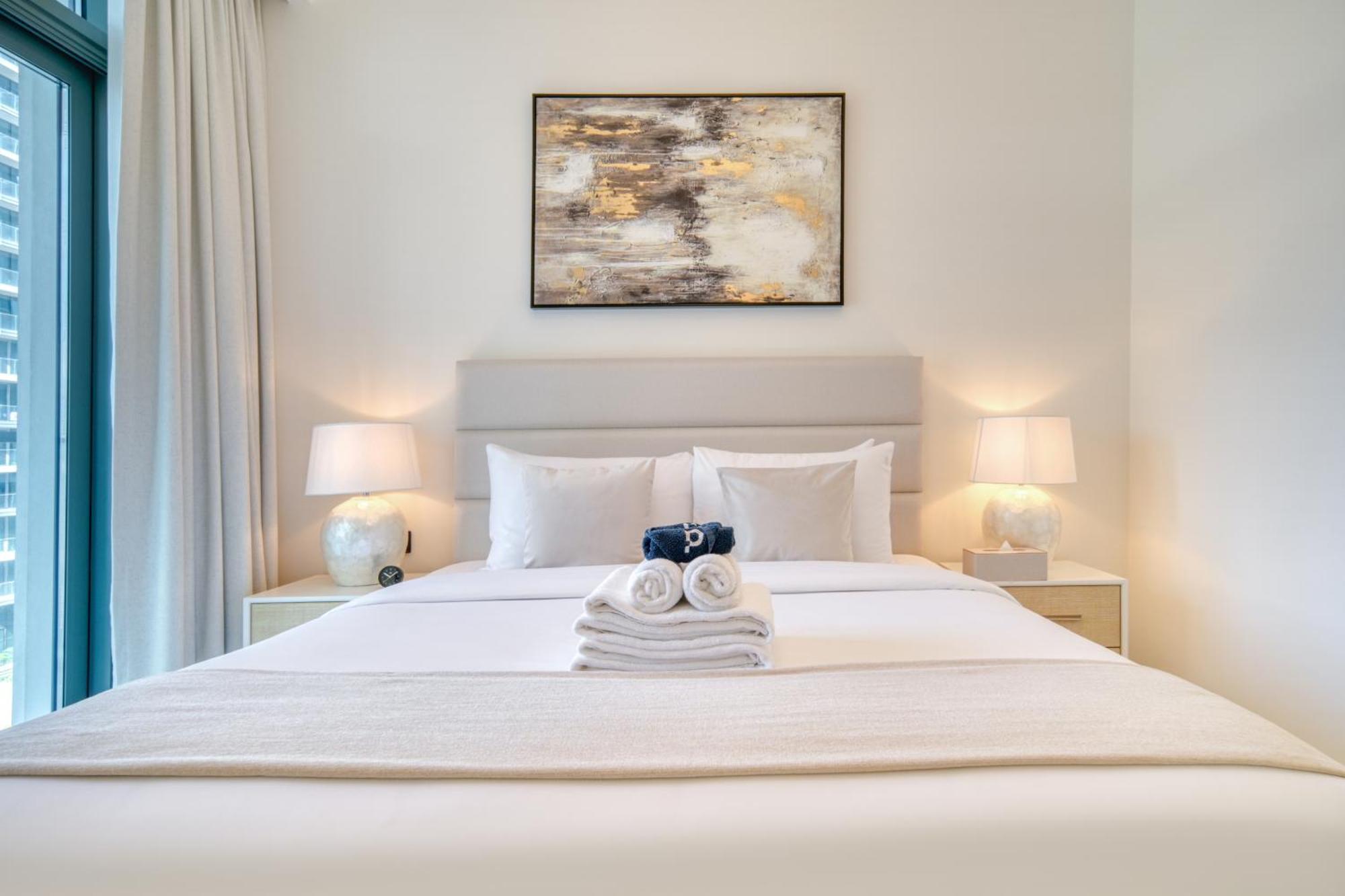 Luxury 2-bed L Emaar Beachfront * Dubai