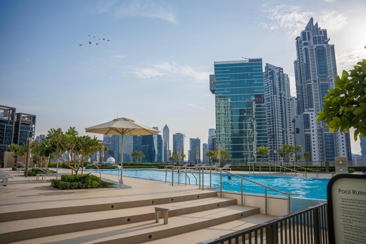Apartment 2br With Stunning Burj Khalifa & Fountain View *
