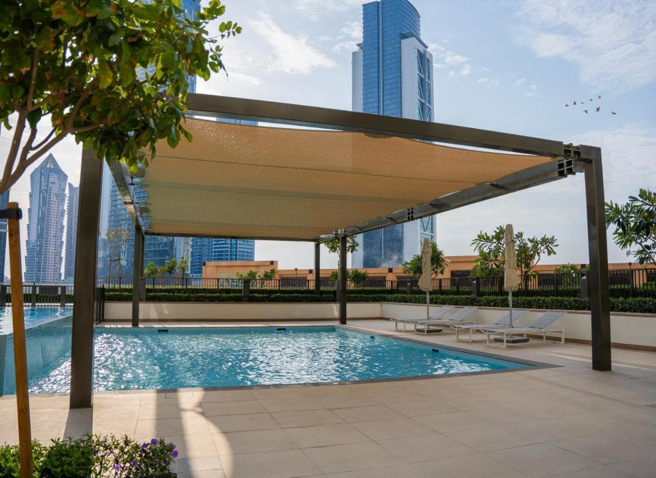 2br With Stunning Burj Khalifa & Fountain View Dubai