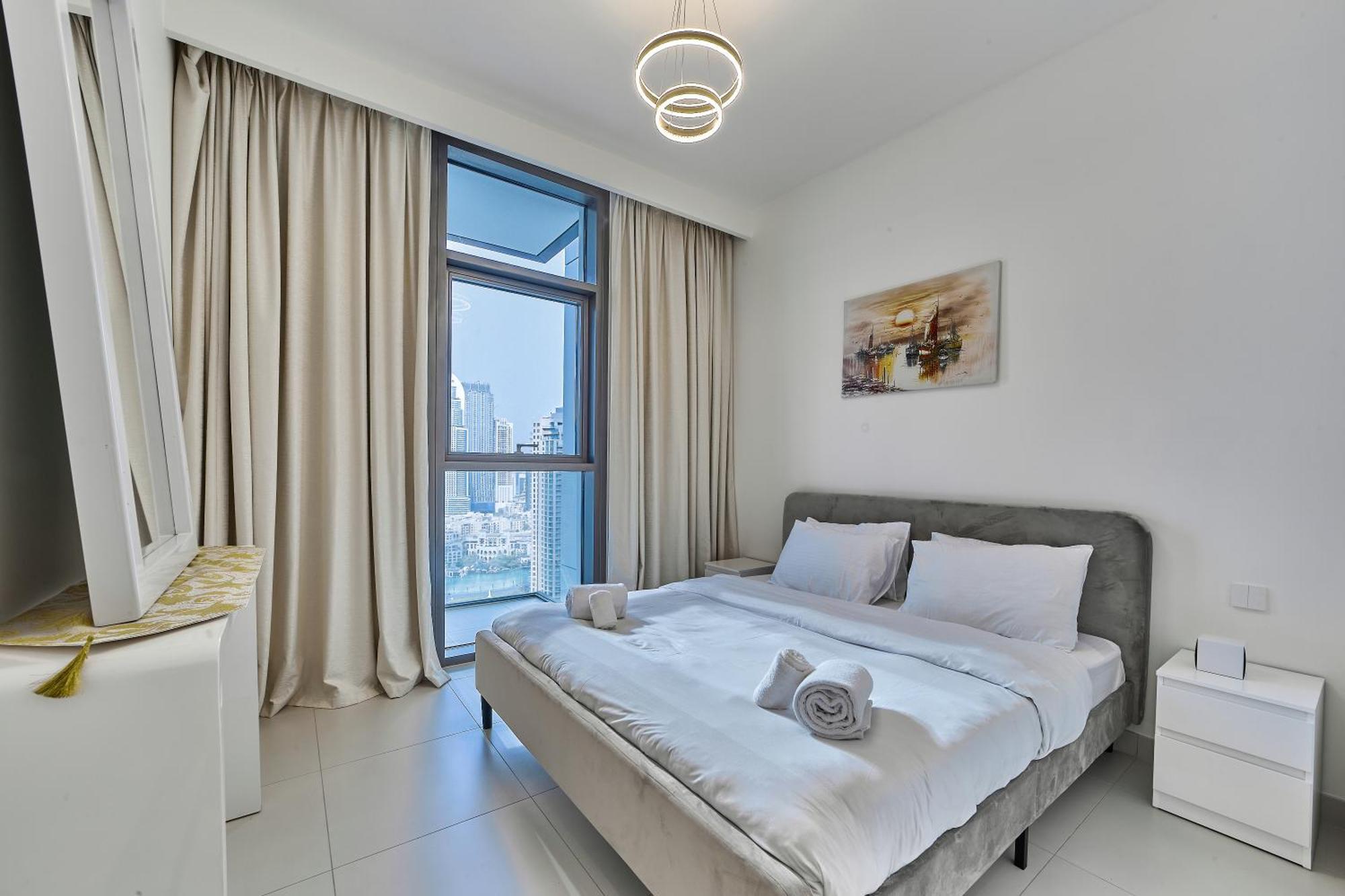 Apartment 2br With Stunning Burj Khalifa & Fountain View Dubai