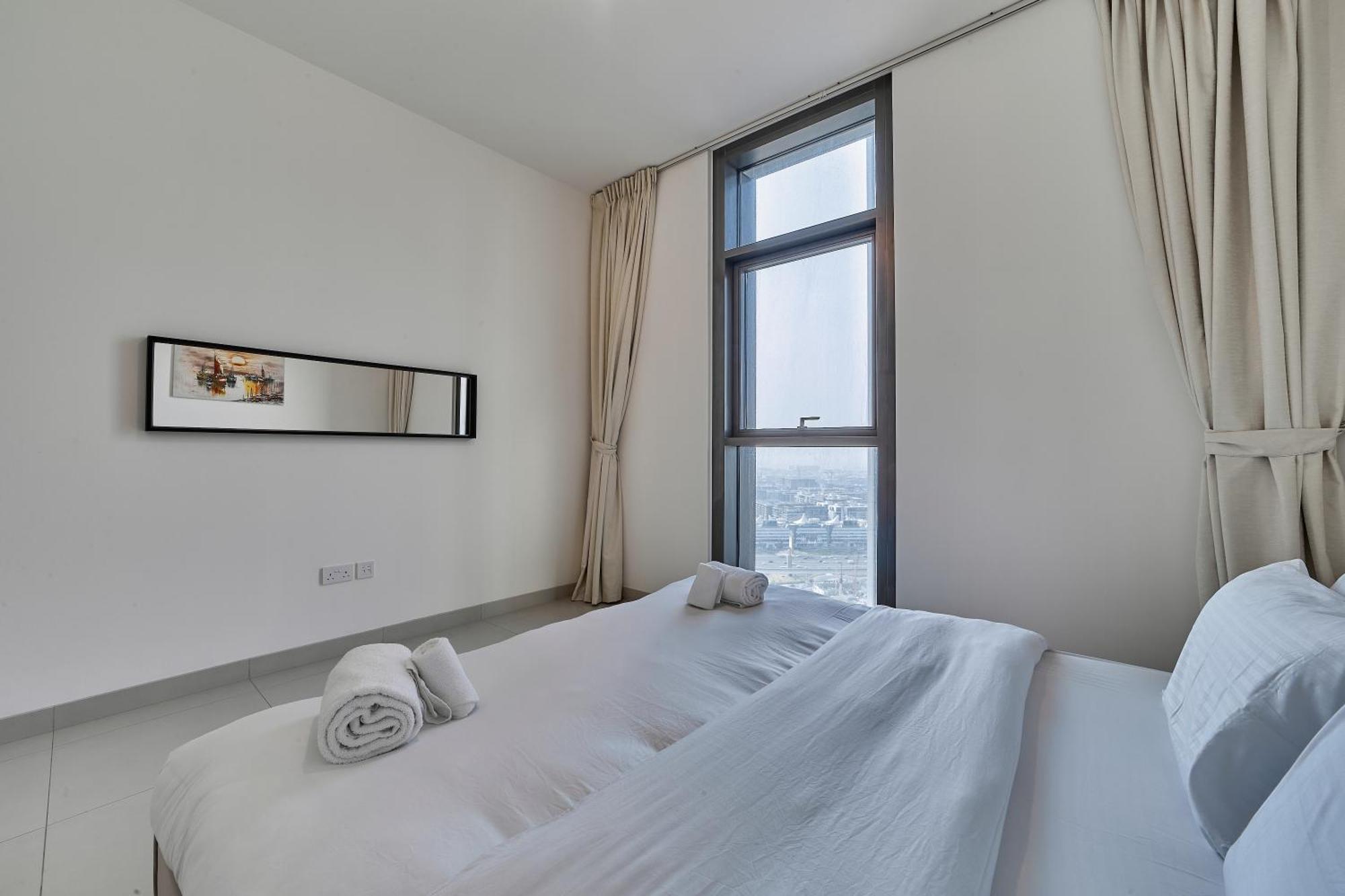 2br With Stunning Burj Khalifa & Fountain View Apartment