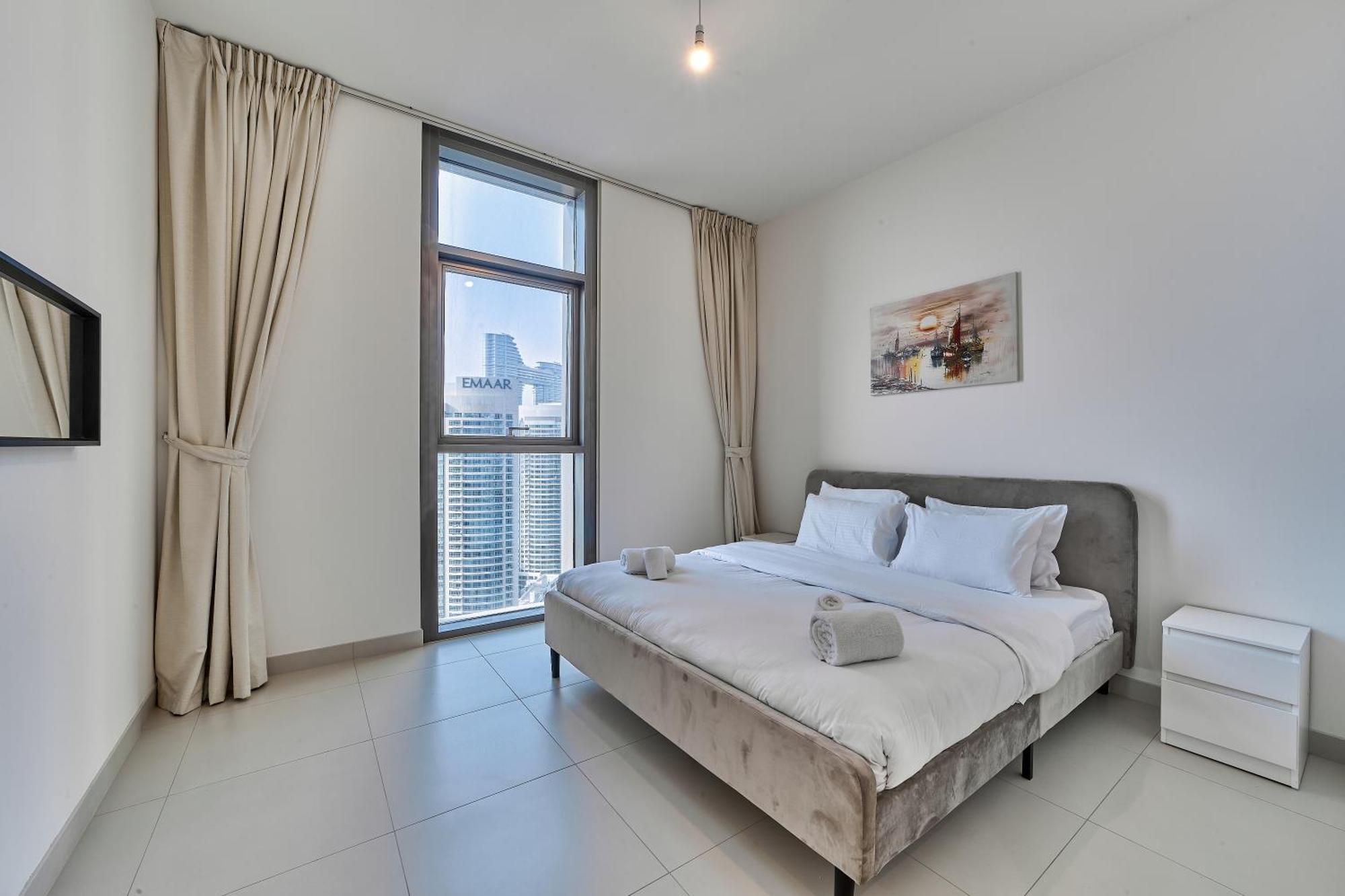 Apartment 2br With Stunning Burj Khalifa & Fountain View Dubai