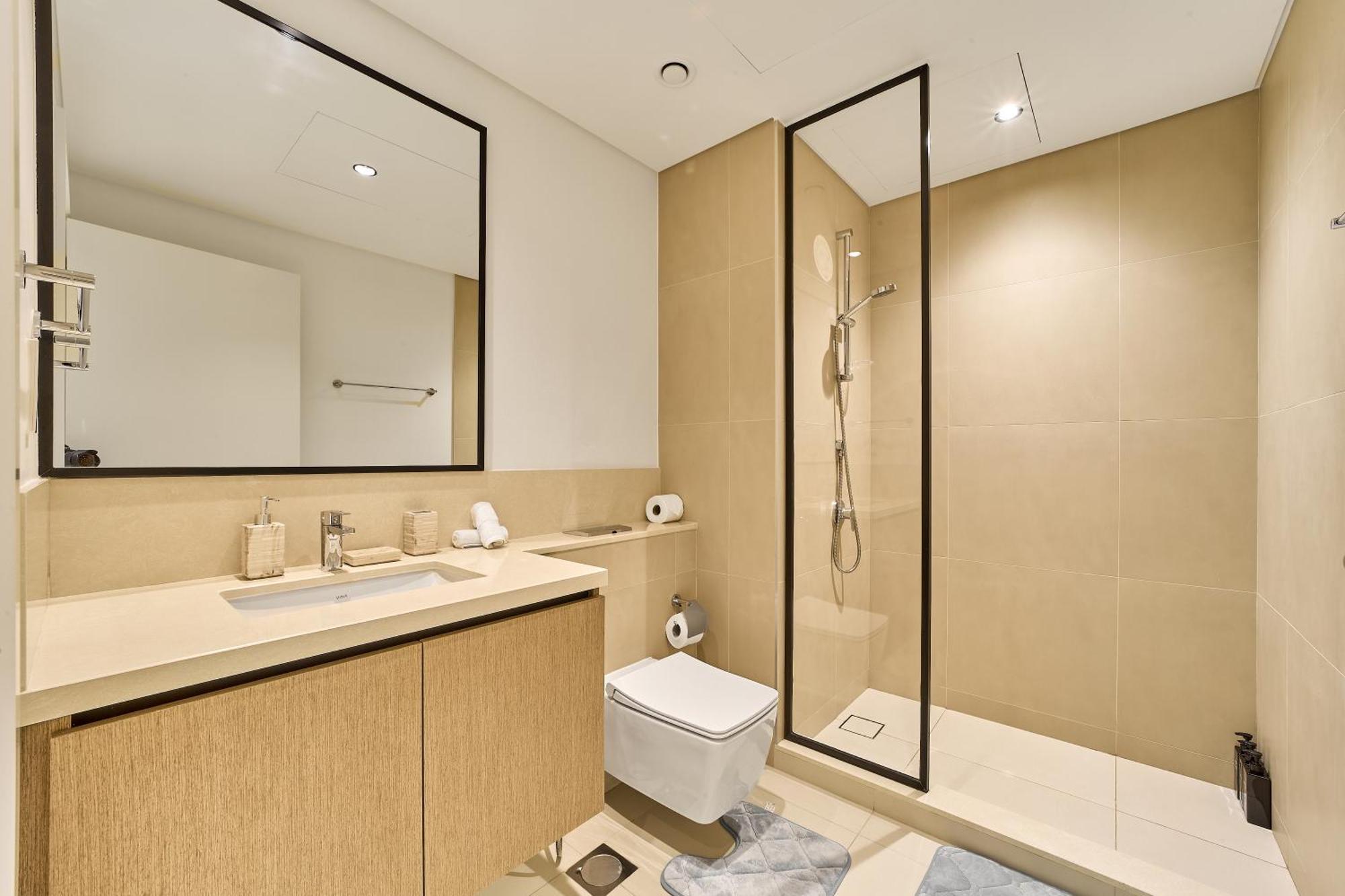 Apartment 2br With Stunning Burj Khalifa & Fountain View