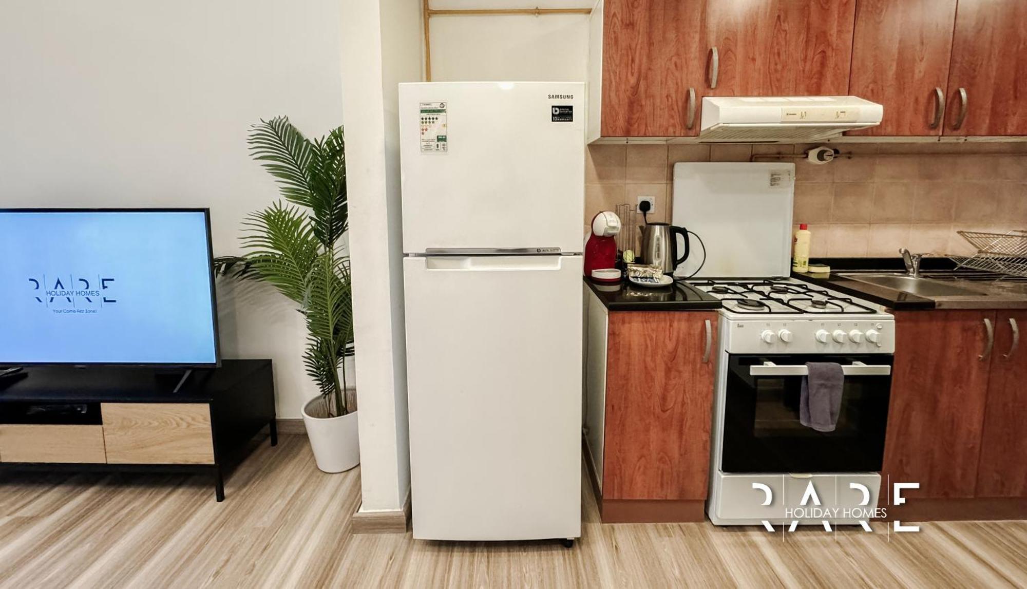 Rare Homes - View - The Crescent Tower - Production - R1611 Apartment