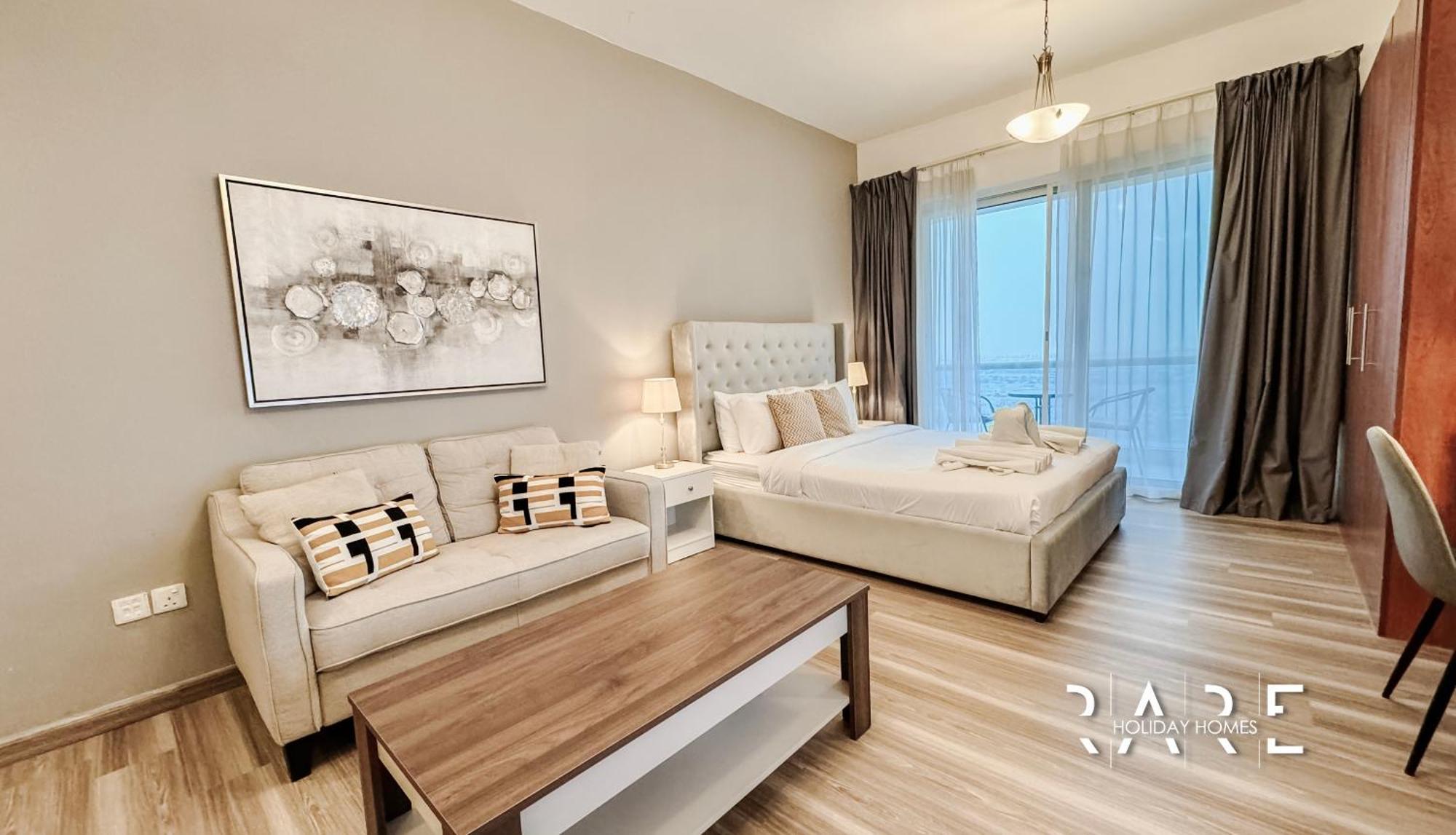 Rare Homes - View - The Crescent Tower - Production - R1611 Apartment