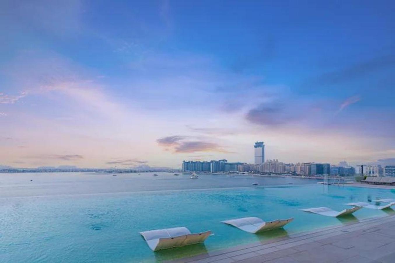 Apartment Luxury Seaview 1br With Private Access
