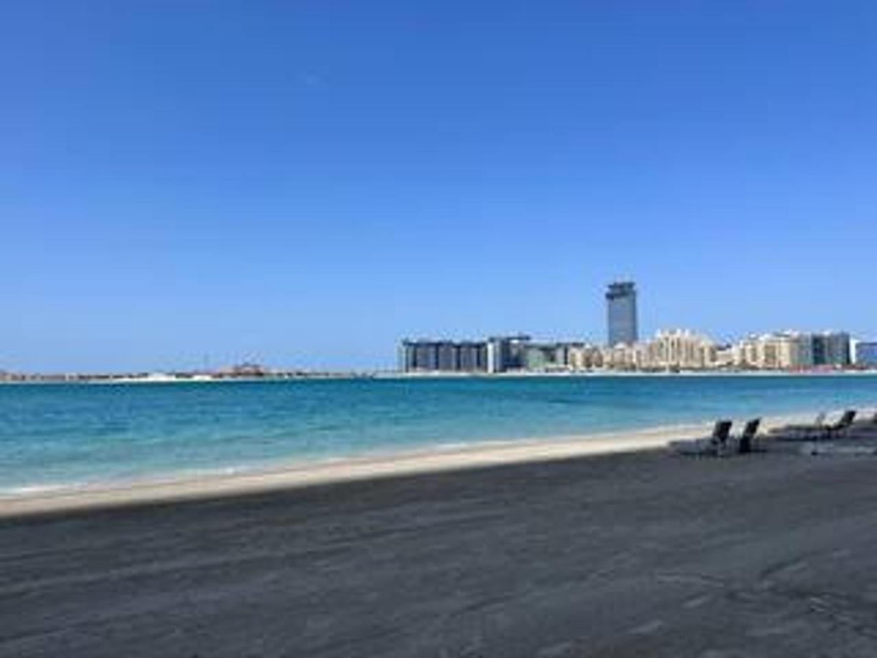 Luxury Seaview 1br With Private Access Apartment *