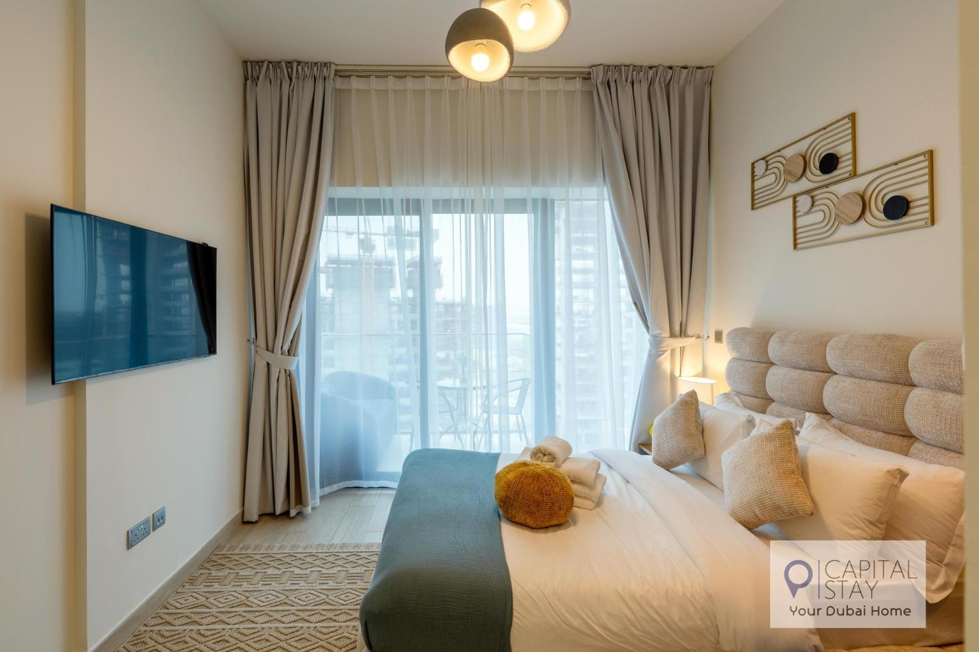 Apartment Cozy In Azizi Riviera Dubai