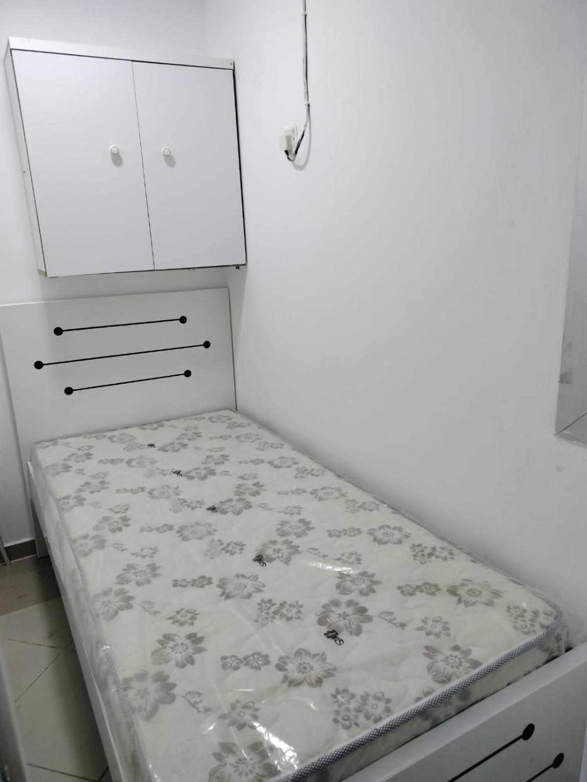 Hostel Loft And Full Partition Near Deira Fish Roundabout Metro