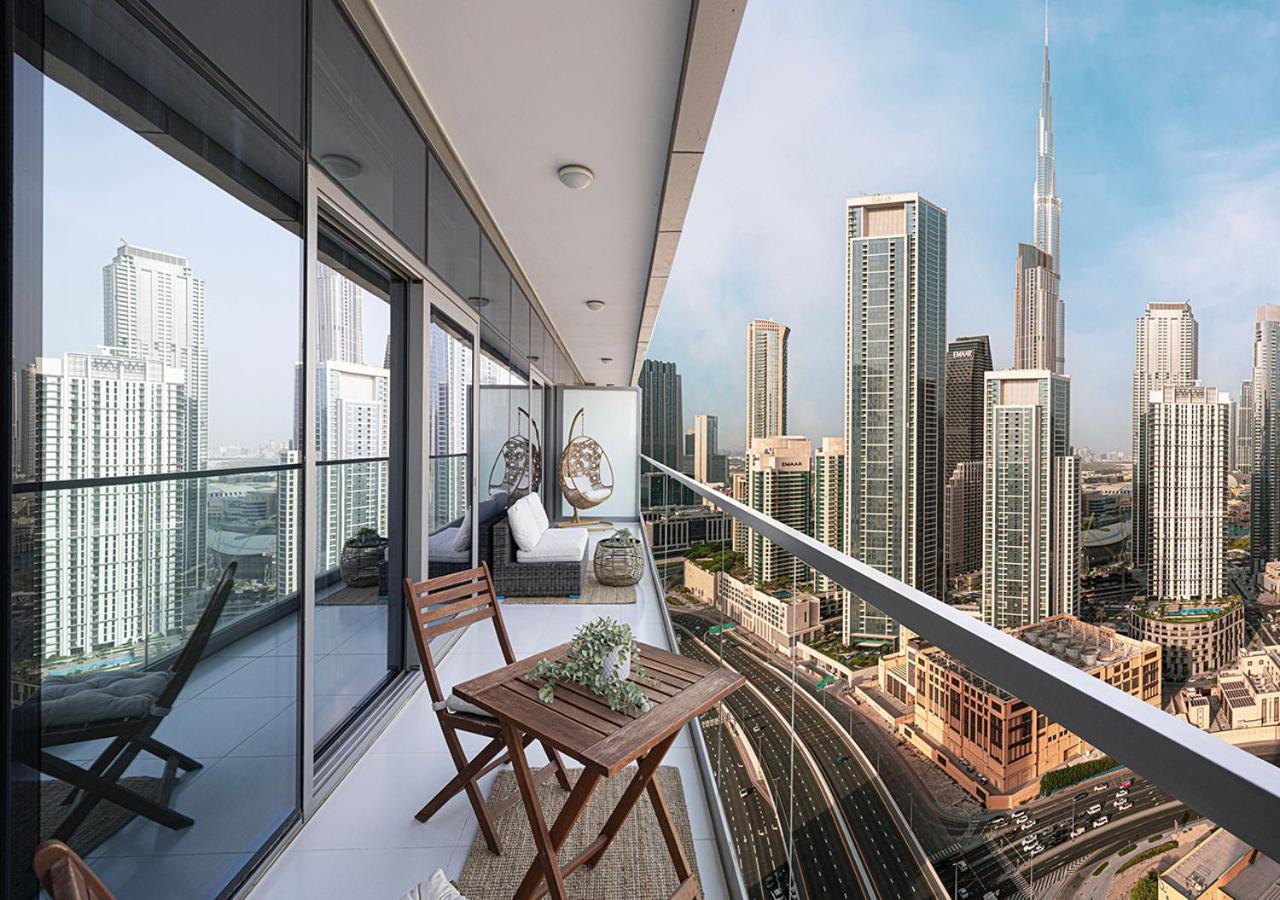 Bright High Floor In A 5 Star Resident Tower W Burj View And Access To 64th Infinity Pool, Gym, Sauna, Spa, Restaurants, Bars And * Dubai