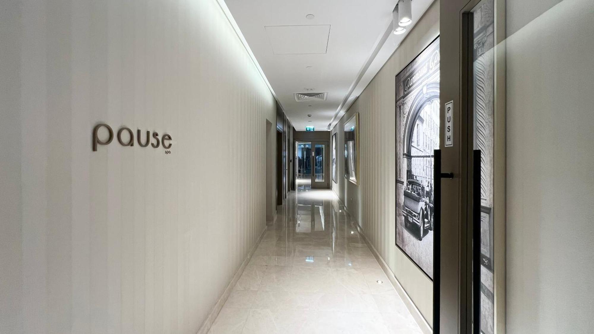 Apartment Bright High Floor In A 5 Star Resident Tower W Burj View And Access To 64th Infinity Pool, Gym, Sauna, Spa, Restaurants, Bars And