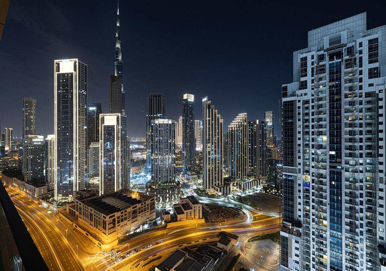 Apartment Bright High Floor In A 5 Star Resident Tower W Burj View And Access To 64th Infinity Pool, Gym, Sauna, Spa, Restaurants, Bars And *