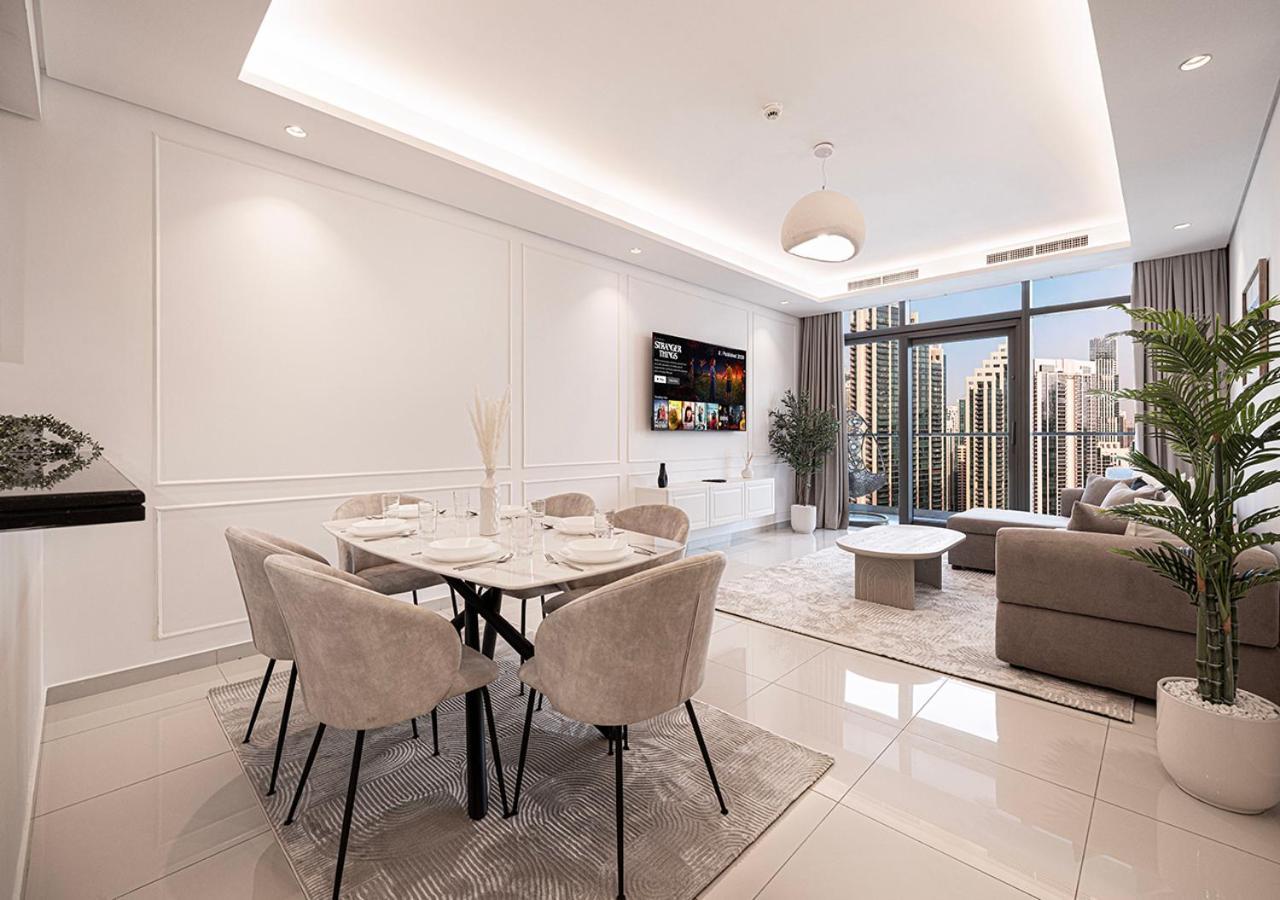 Bright High Floor In A 5 Star Resident Tower W Burj View And Access To 64th Infinity Pool, Gym, Sauna, Spa, Restaurants, Bars And
