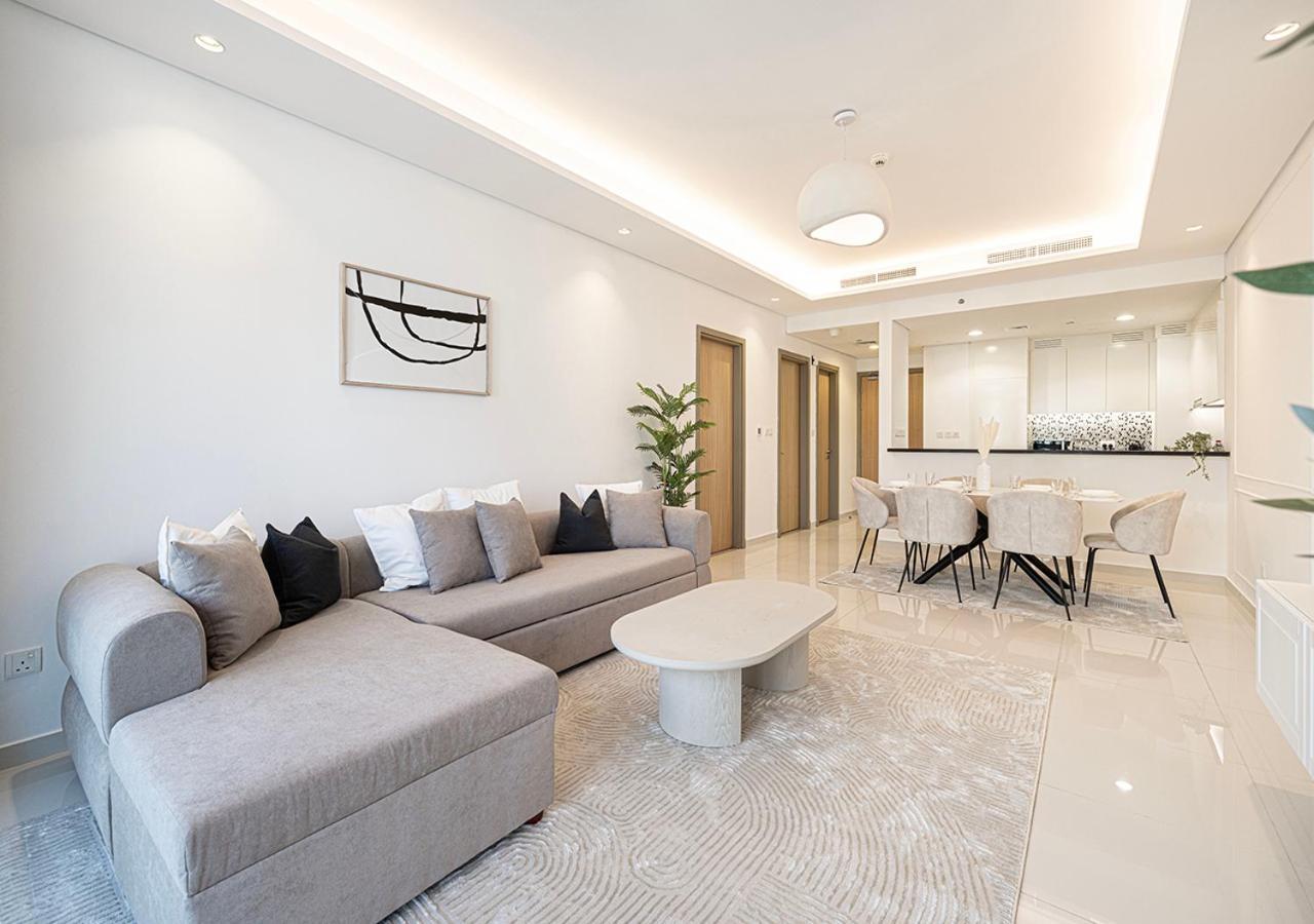 Bright High Floor In A 5 Star Resident Tower W Burj View And Access To 64th Infinity Pool, Gym, Sauna, Spa, Restaurants, Bars And Apartment *