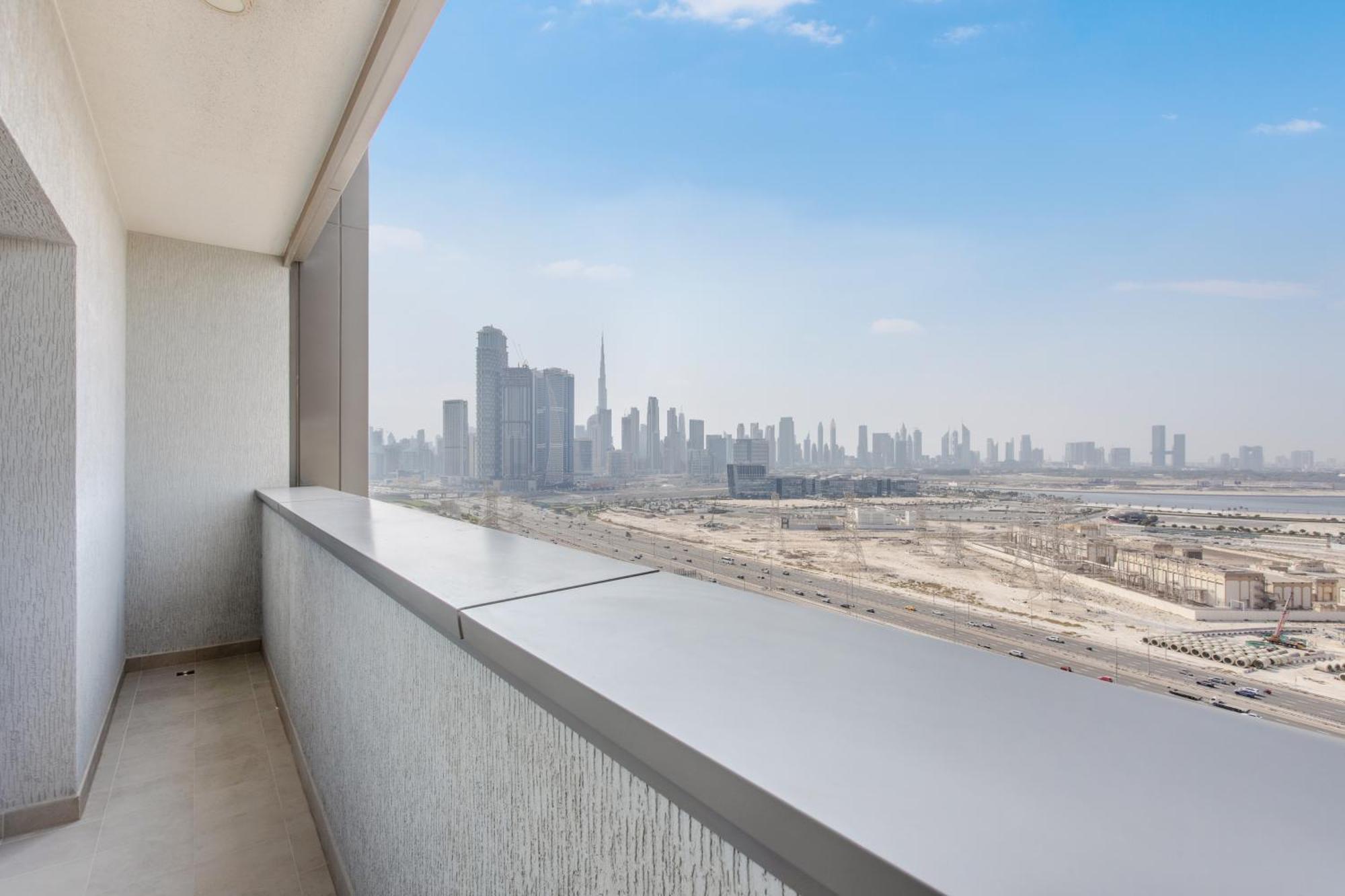 By Latinem Luxury 2br Cvr B1705 Near Burj Khalifa Apartment Dubai