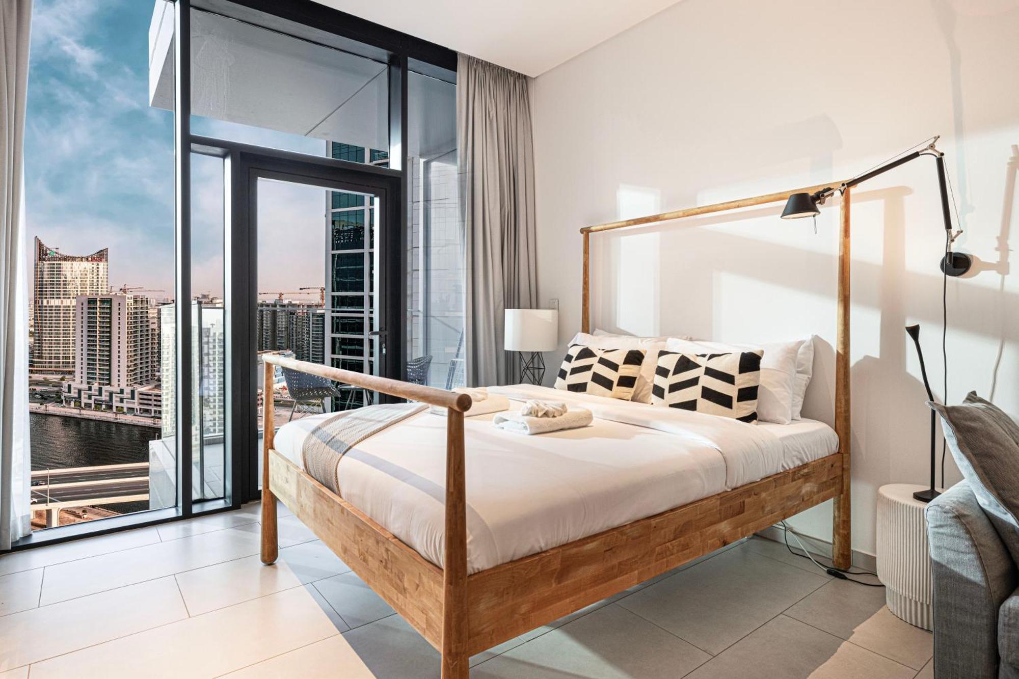 Elegant - 5 Minutes From Downtown *