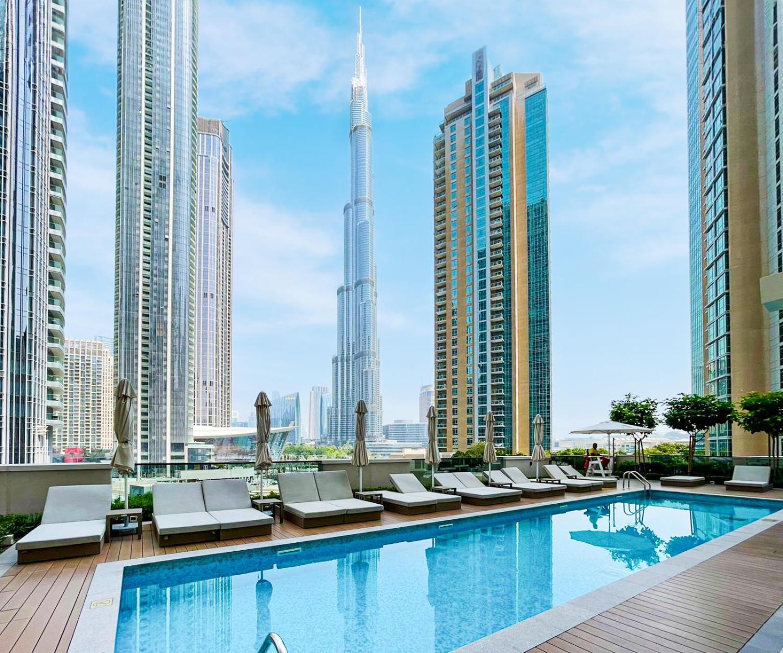 Premium Minutes Away From Burj Khalifa Dubai