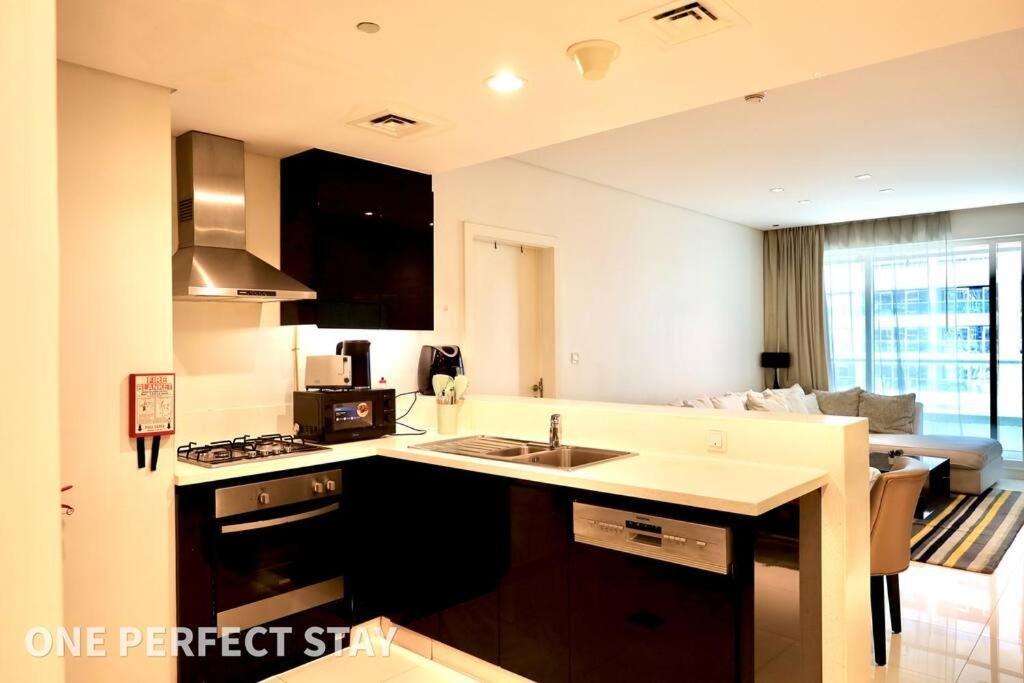 Apartment Family 3br Business Bay Pool & Gym Dubai