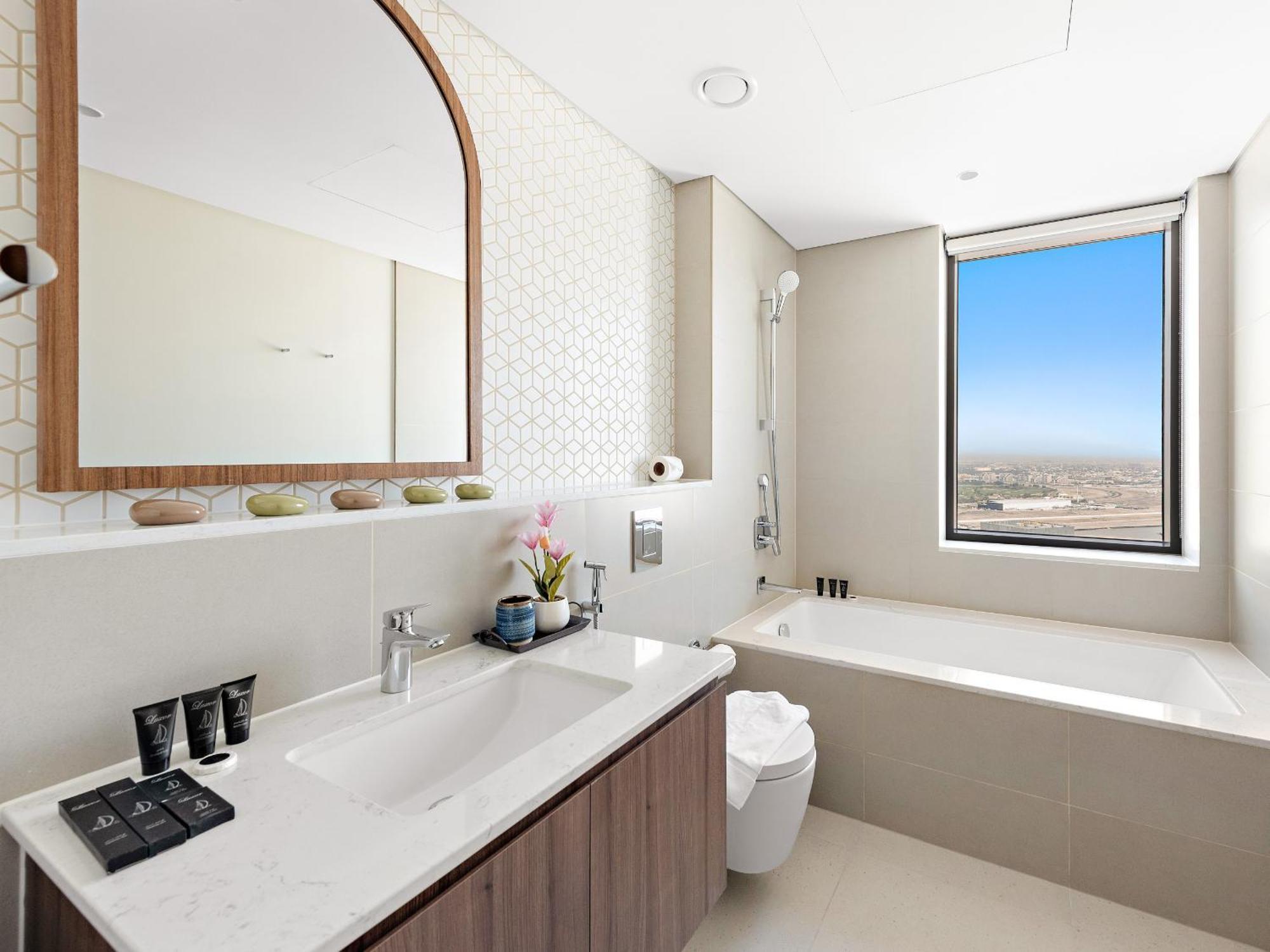 Contemporary 3 Bedroom Plus Guest In Vida Creek Beach *