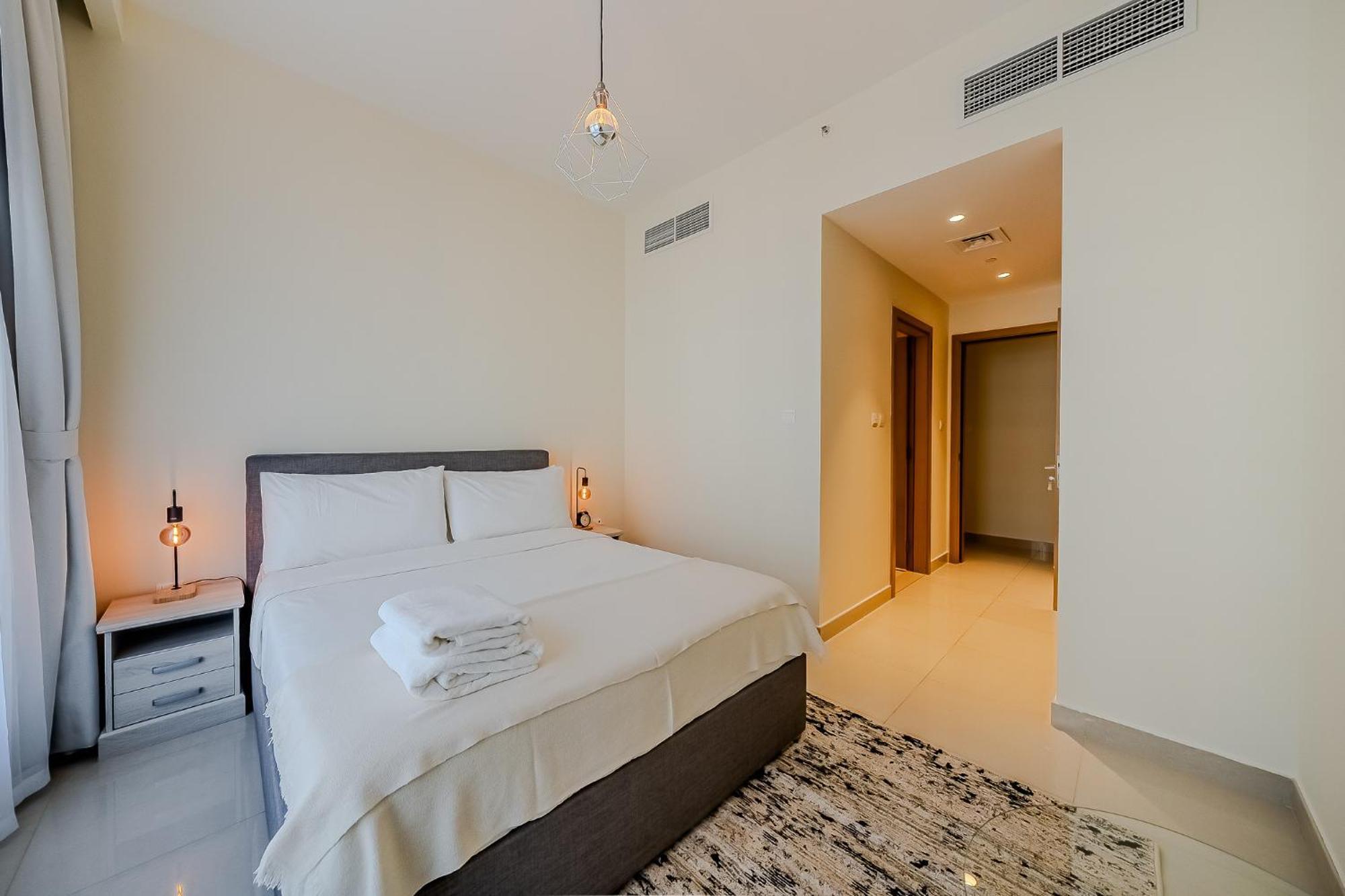 Modern 2bdr I Hills I View I Mulberry At Park Heights *