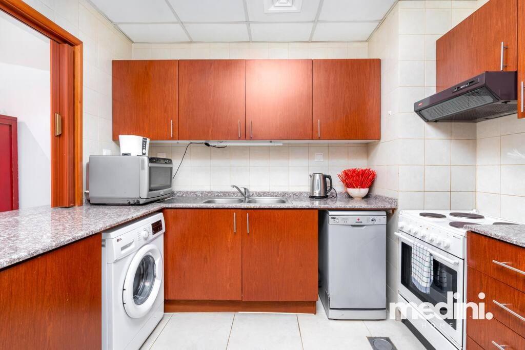 Apartment Large 1 Bedroom - Mag218 - Marina Dubai