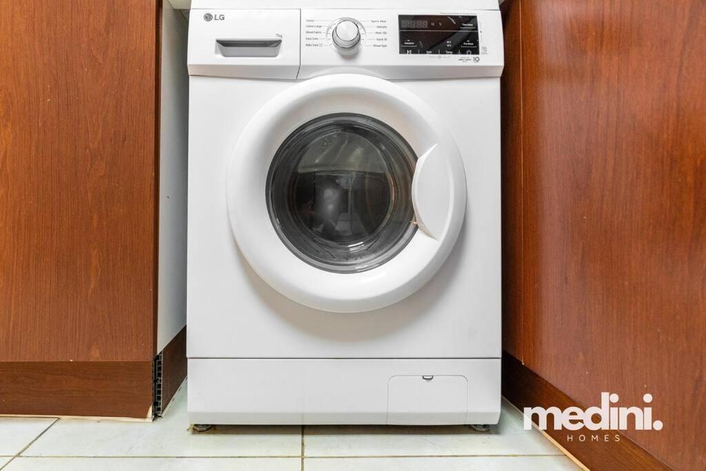 Large 1 Bedroom - Mag218 - Marina *