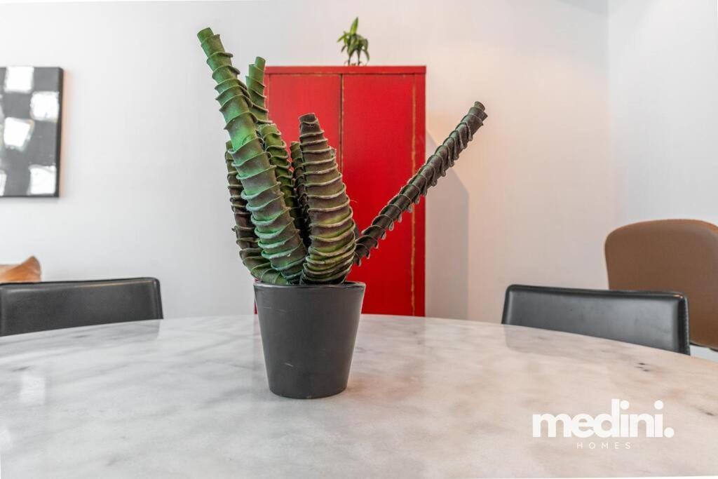 Large 1 Bedroom - Mag218 - Marina Dubai