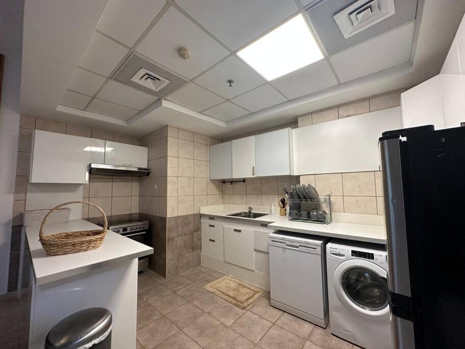 Apartment Cozy 2bhk With Marina Views Dubai