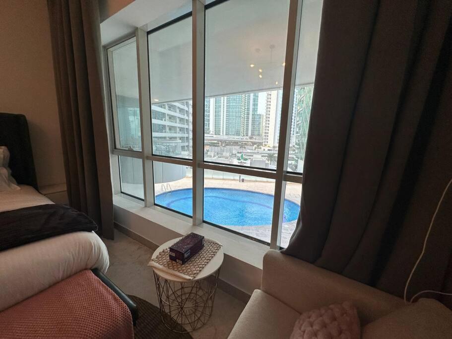 Cozy 2bhk With Marina Views Apartment *