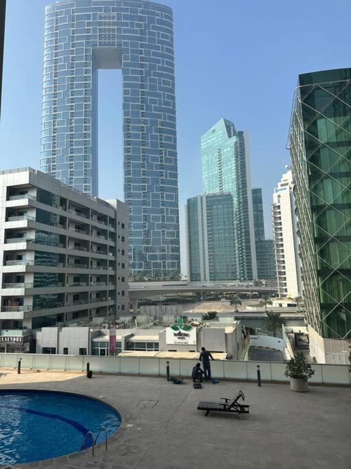 Apartment Cozy 2bhk With Marina Views *
