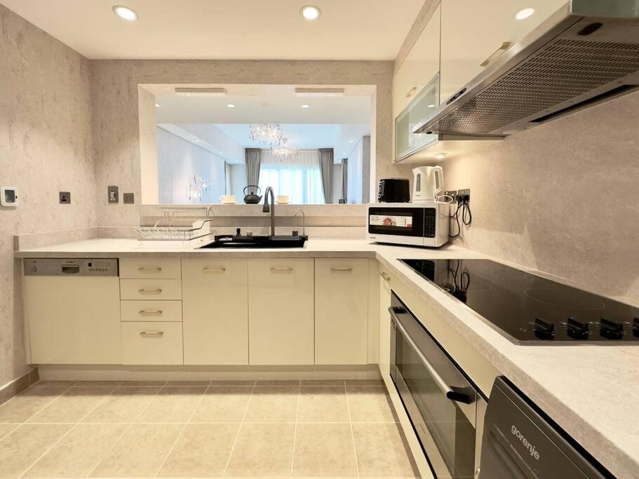 Apartment Dar Vacation -luxury Spacious 2br In Palm Jumeirah *