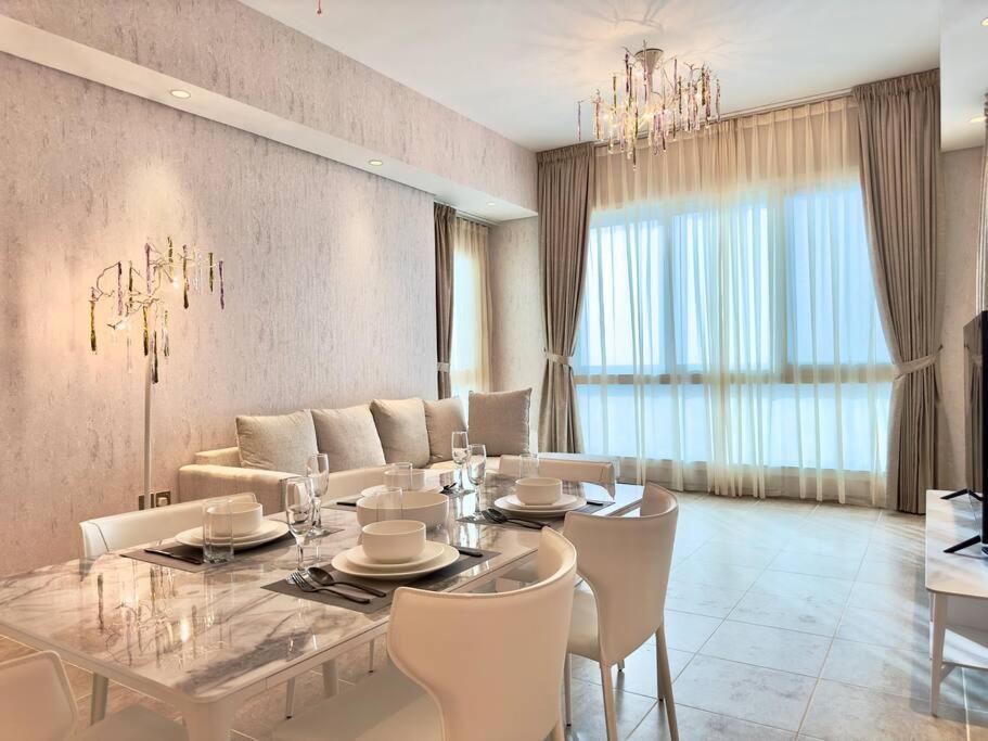 Apartment Dar Vacation -luxury Spacious 2br In Palm Jumeirah Dubai