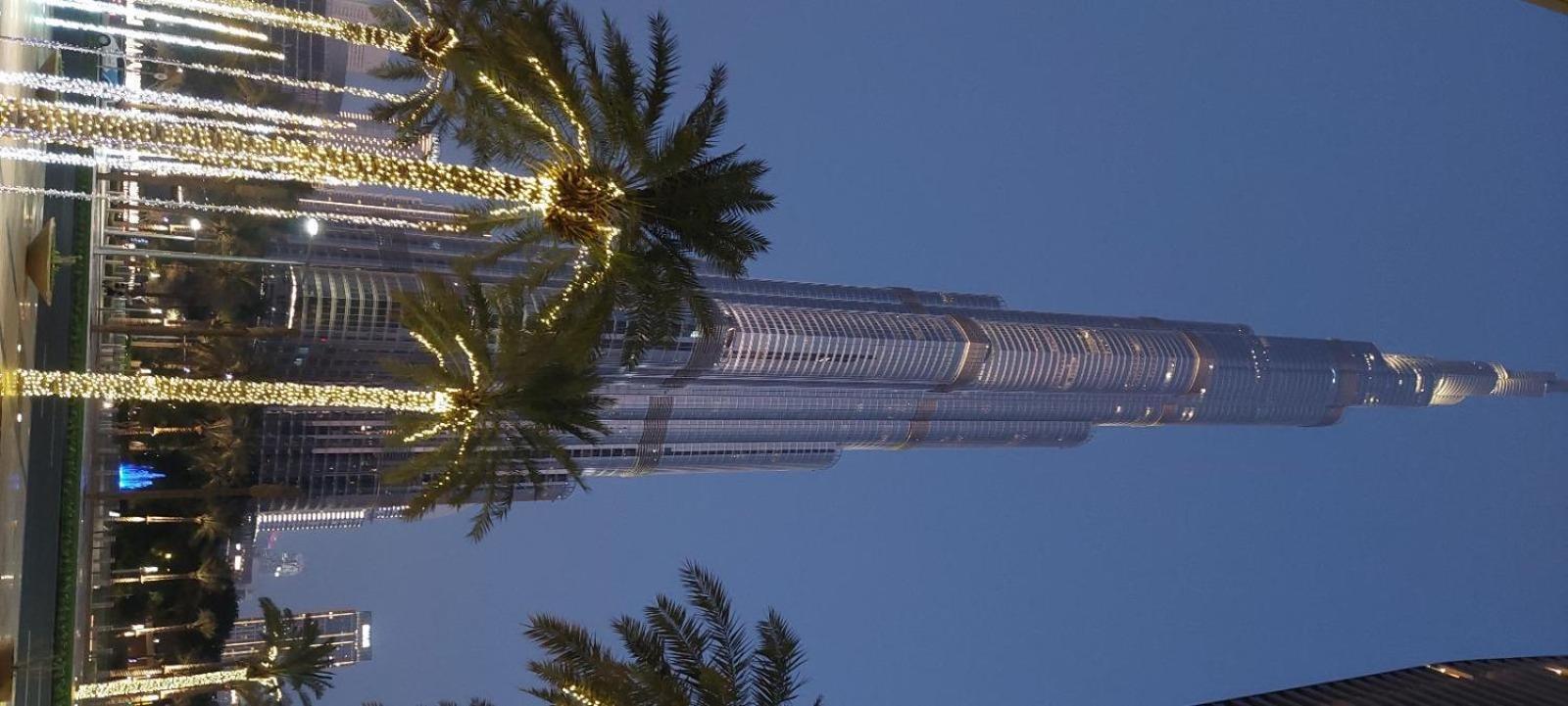 Burj View Vista Beautiful In Downtown