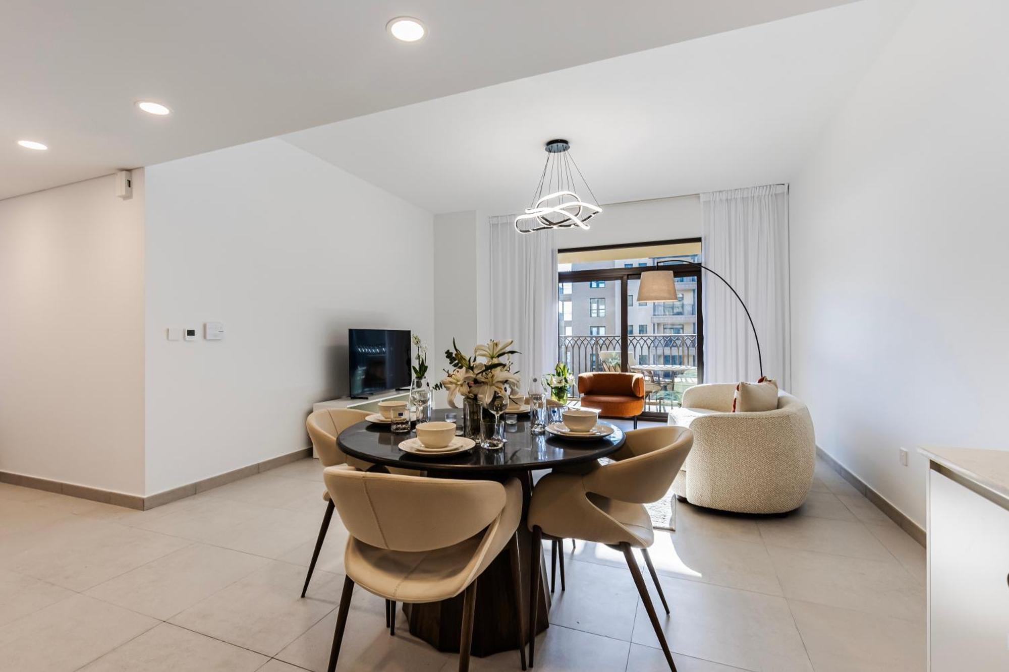 Chic 2br In Madinat Jumeirah Living Pool Views *