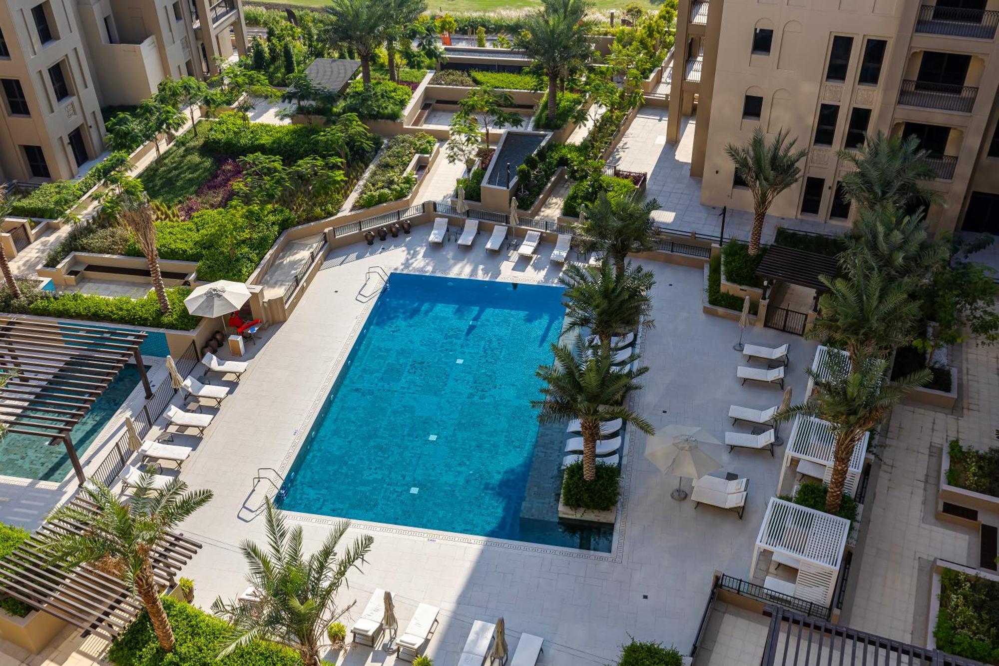 Apartment Chic 2br In Madinat Jumeirah Living Pool Views Dubai