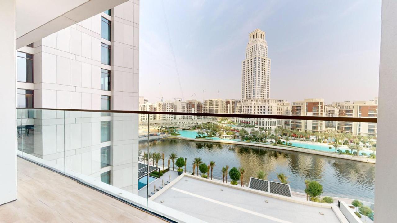 Palace Residences - Vibrant Two Bed With View Dubai