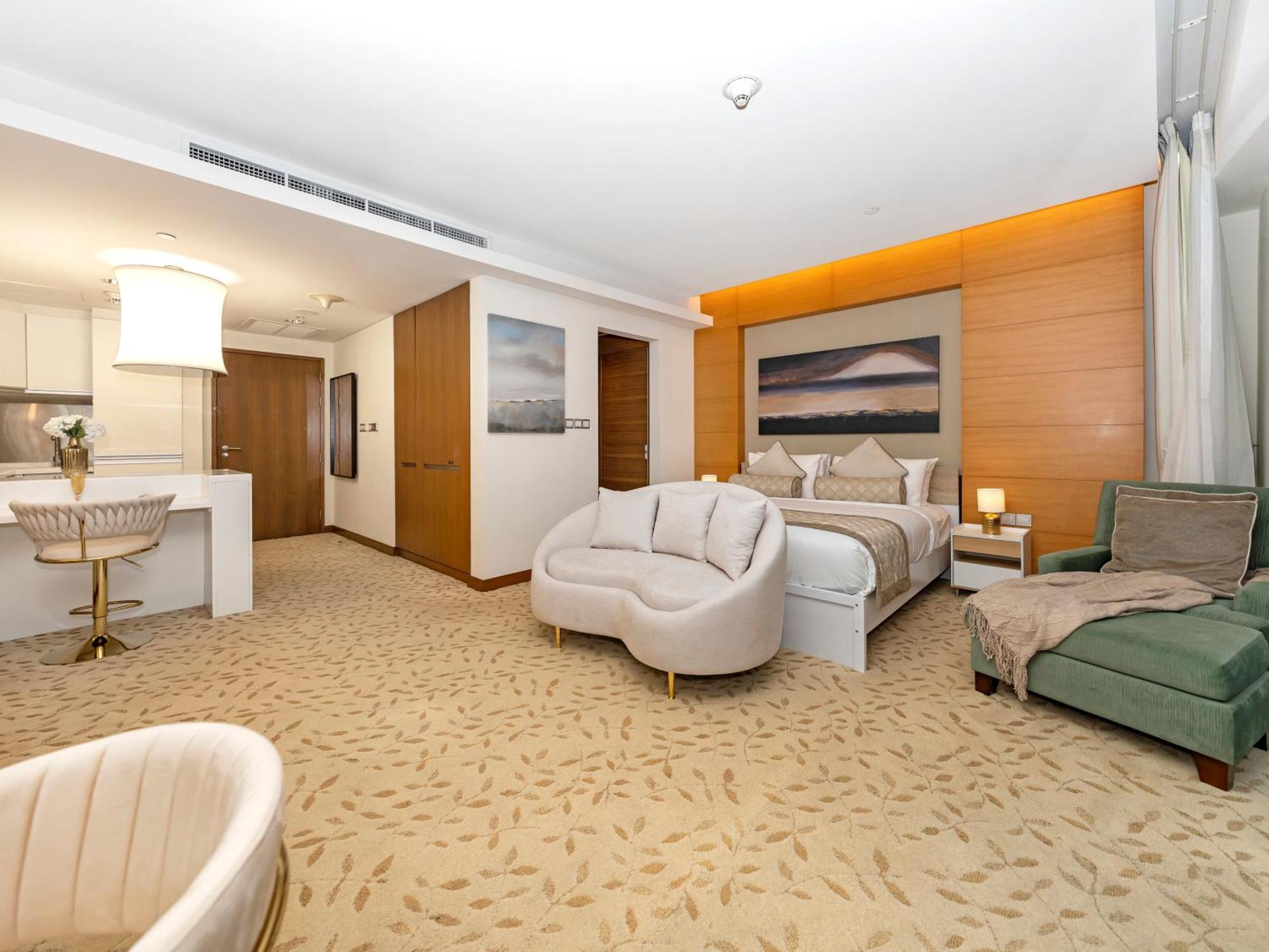 Haven Kempenski Mall Access Super Luxurious