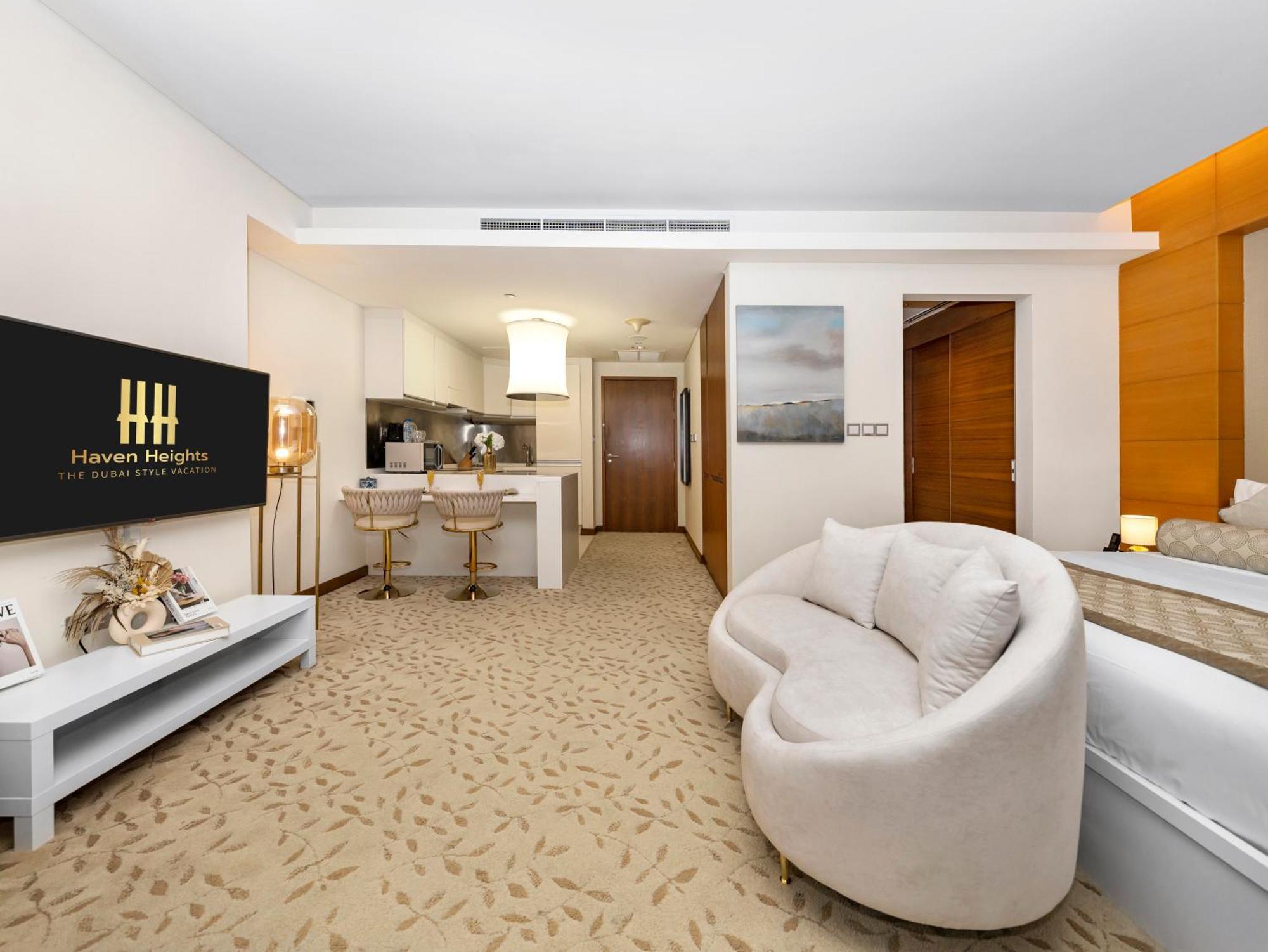 Apartment Haven Kempenski Mall Access Super Luxurious Dubai